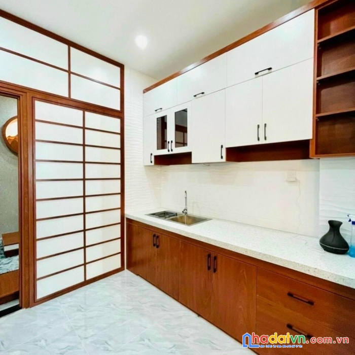 Vừa đẹp, vừa hiếm nhà la nội dương nội, 35m, ô tô đỗ gần nhà, giá chào 2.3 tỷ
