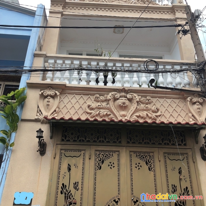 Nhà gấp bán, đẹp lung linh, hẻm nhựa 6m nhỉnh 5tỷ.