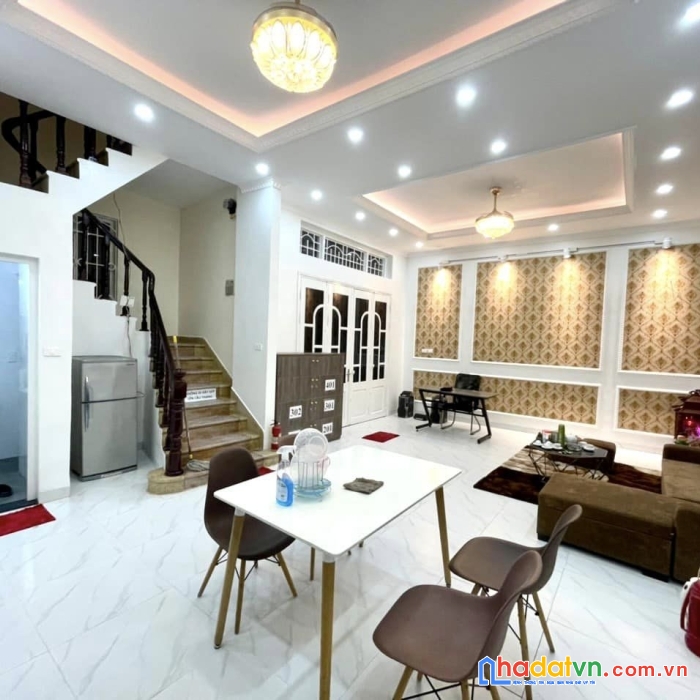 Giảm giá 10%!!! nhà ngõ quan thổ 1 gần tôn đức thắng, 58m2, 4 tầng, mt 7m, 3 thoáng, oto tránh,