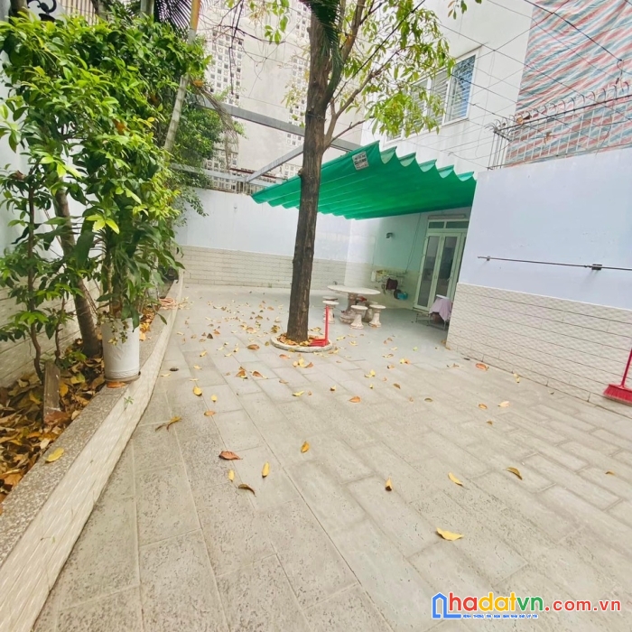 Bán biệt thự ngay khu vib  nguyễn cửu vân bình thạnh - 4 tầng thang máy - hẻm 2 oto né nhau - dt