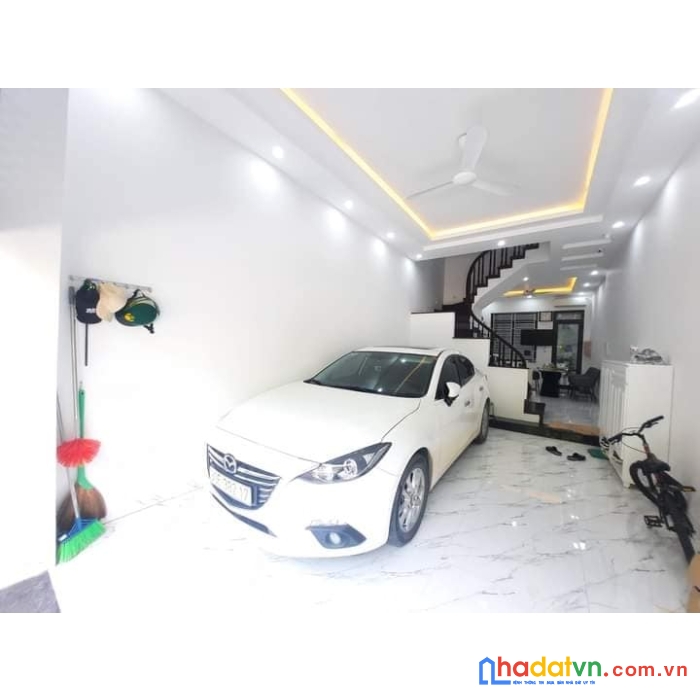 Cần bán nhà riêng tại phố hoàng ngân giá 7 tỷ ô tô tránh kinh doanh các mặt hàng, trung tâm cầu