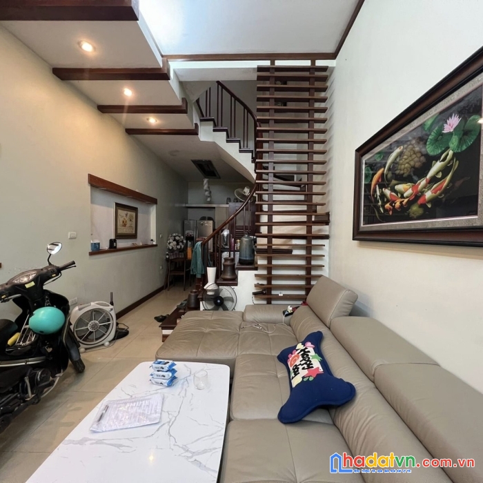 Bán nhà trương định, 31m2 x 4 tầng, nhà đẹp ở ngay, ô tô gần,  an ninh tốt