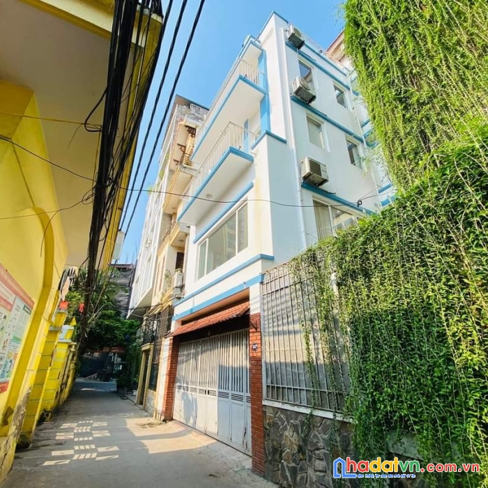 Bán nhà âu cơ sát thung lũng hoa hồ tây, dt 46m2, 5t, giá 5,6 tỷ.