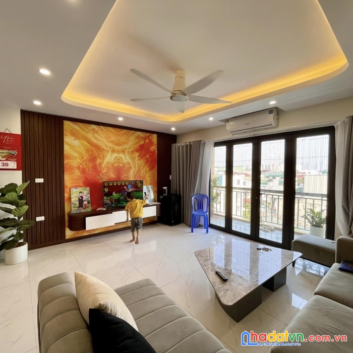 Hot ! chỉ 7.2tỷ x70m2, 6t, oto, thang máy, bán nhà liền kề kđg quang lãm, lh:0977690119