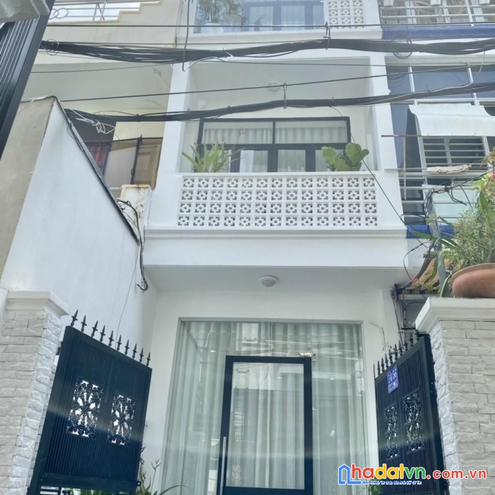 Hẻm vip 7m,nhà đúc 3 tầng 47m2 (4.3x11) quang trung,gò vấp,qúa rẻ