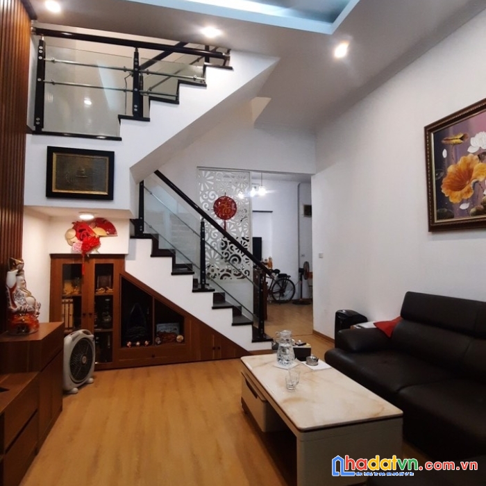 Cần bán nhanh căn kim mã dt 56m2 4mmt kinh doanh oto 4 ngủ chỉ 5.950 tỷ lh 0799198898