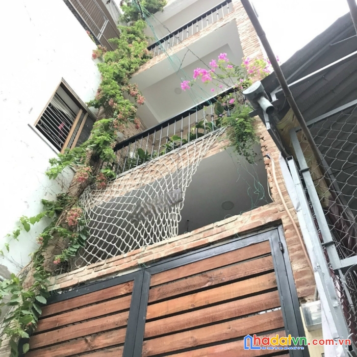 Chính chủ đang muốn bán nhà đang cho thuê 20tr/1th