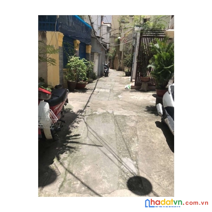 Hẻm 353  nguyễn duy dương. 3'2 x 11. 4 lầu. 6.25 tỷ