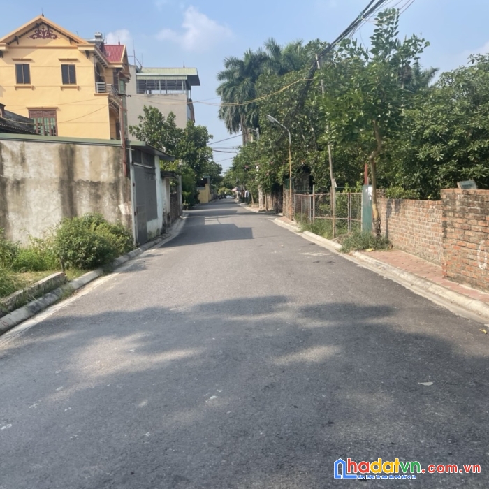 Em cần bán gấp mảnh đất của nhà đang sử dụng tại tiên dương-đông anh-hà nội, đường nhựa kinh doanh
