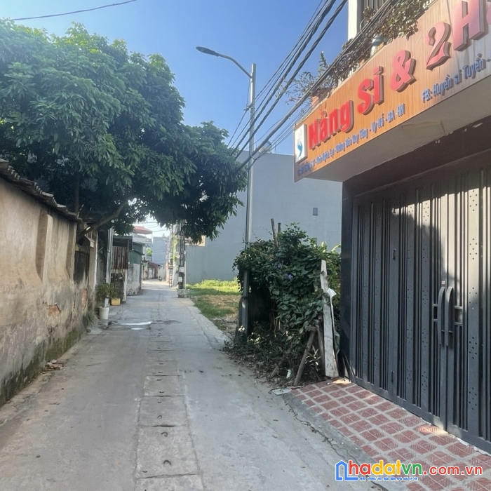 Đất uy nỗ nhiều tiện ích, diện tích 43.7m² , đường oto đỗ cửa, giá 3xtr