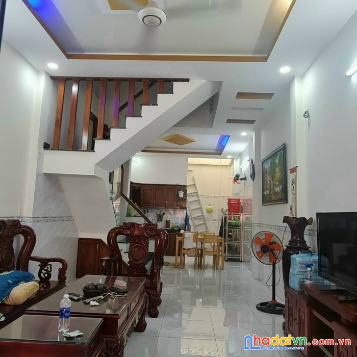 Hẻm 4m, đường nguyễn văn đậu, 4x14m, 3 lầu, 7.5 tỷ, bình thạnh