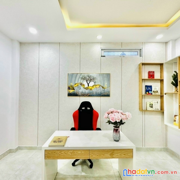 Nội thất đẹp, lê quang định, 4.3 x 9.5, 2 lầu, 4.8 tỷ, bình thạnh