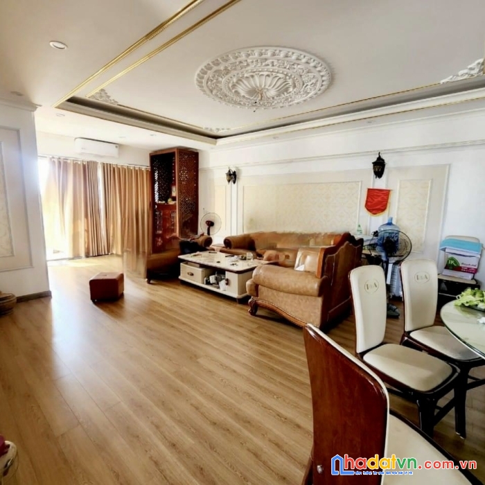 Nhỉnh 3 tỷ nhượng căn hộ victoria văn phú, 120m2, 3 ngủ, tầng trung. nhà đẹp.