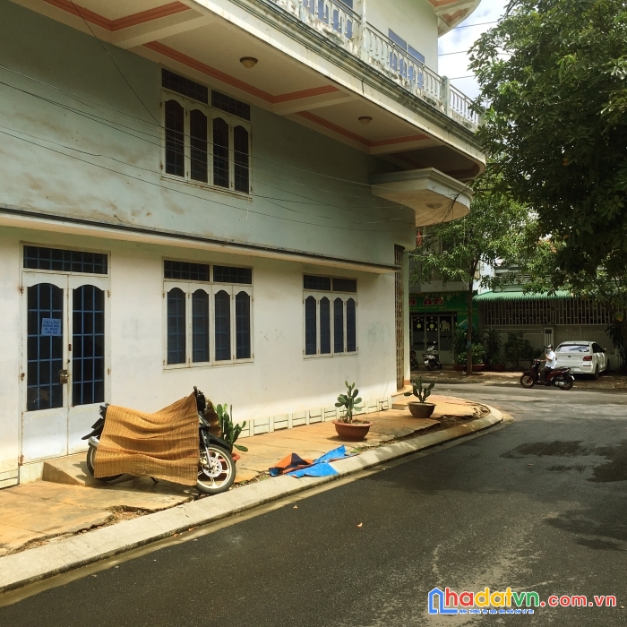 Nhà lầu, 2 mặt tiền đường thăng long - tp bmt. giá chỉ 4.1 tỷ