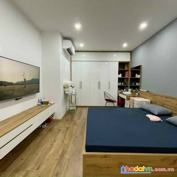 Diện tích đẹp, 5x12m, hẻm 4m, phạm văn hai, 5.7 tỷ, tân bình