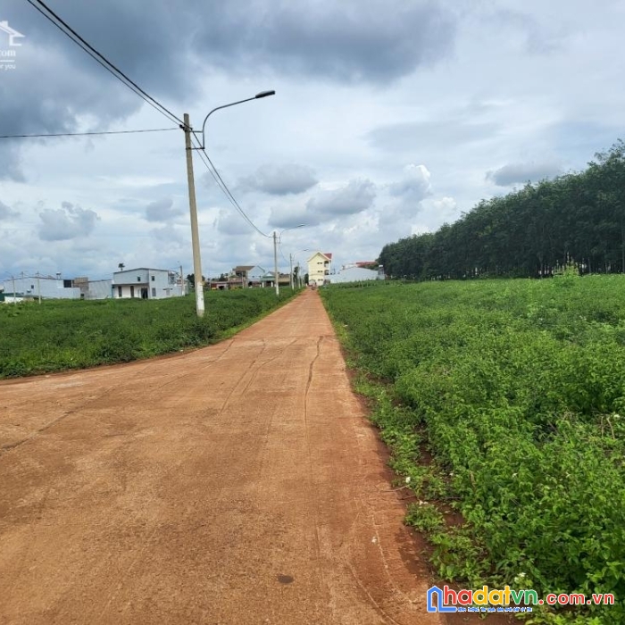 Bán lô 2 mặt tiền đương 22m và 8m tổng diện tích 528m2