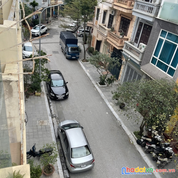 Bán nhà dương khuê - cầu giấy - khu phân lô 3 oto tránh - kinh doanh - vìa hè - văn phòng