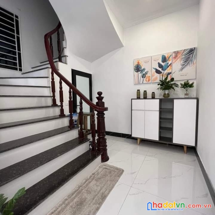 Bán nhà phân lô vip hoàng văn thái - ô tô tránh -  kinh doanh - lô góc – nhà mới đẹp