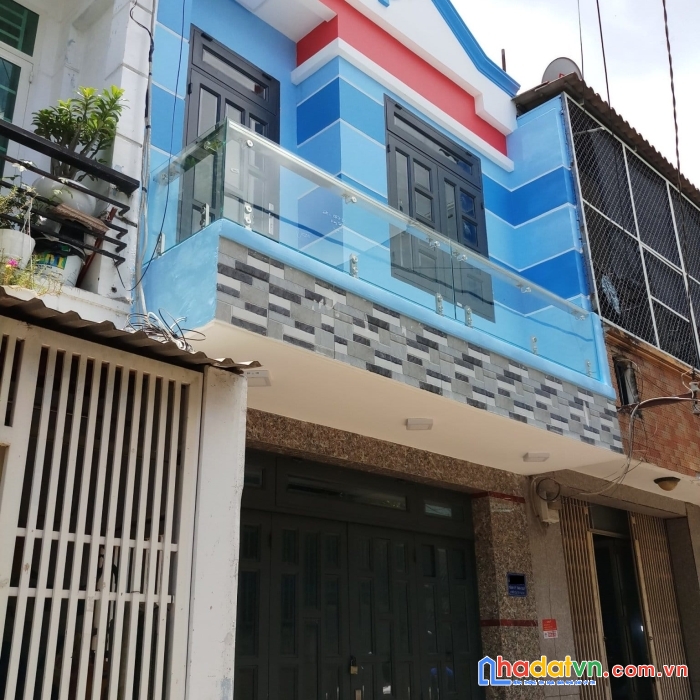 Nhà đẹp tân kỳ tân quý, tân phú, ngay aeon mall, celadon city, 2 tầng, 45m2 chỉ 4xty.