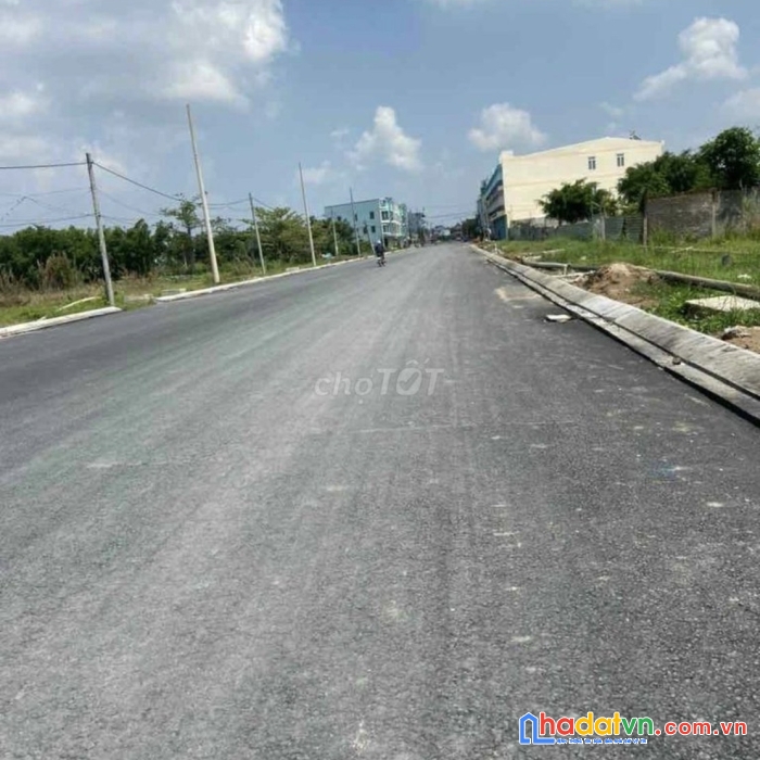 Chính chủ cần bán lô đất nền vị trí đẹp tại vĩnh long