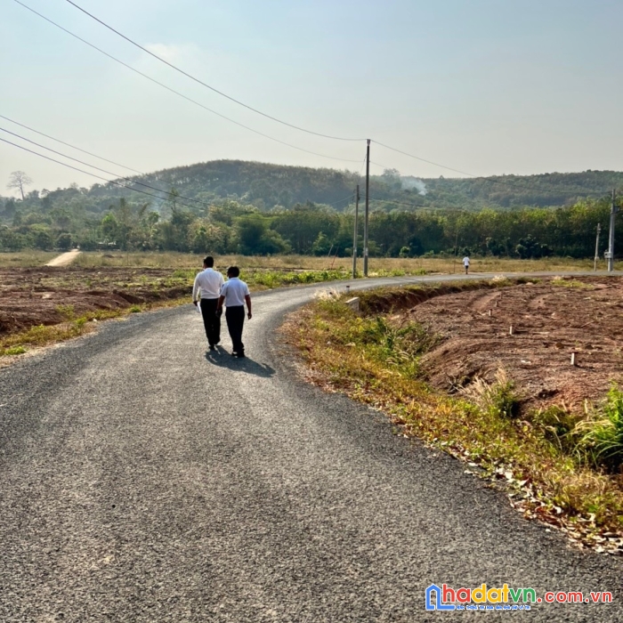 Chính chủ cần bán lô đất 1000m2 giá chỉ 300tr cạnh kcn