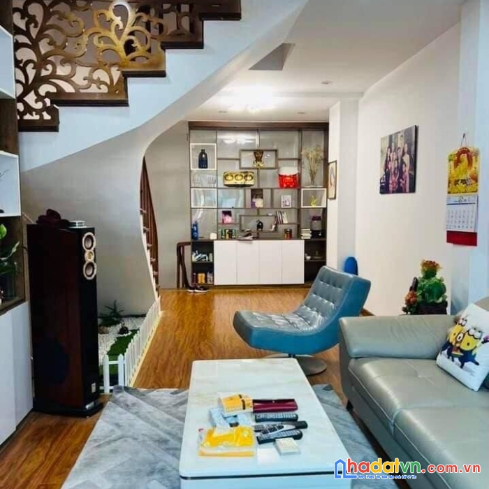 Siêu đẹp siêu hot - nhà mới hoàng hoa thám - 38m - 5 tầng - chỉ 5,45 tỷ
