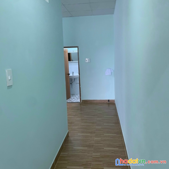 Cần bán gấp căn nhà trên đường lữ gia, phường 9, tp. đà lạt, giá 2,4 tỷ