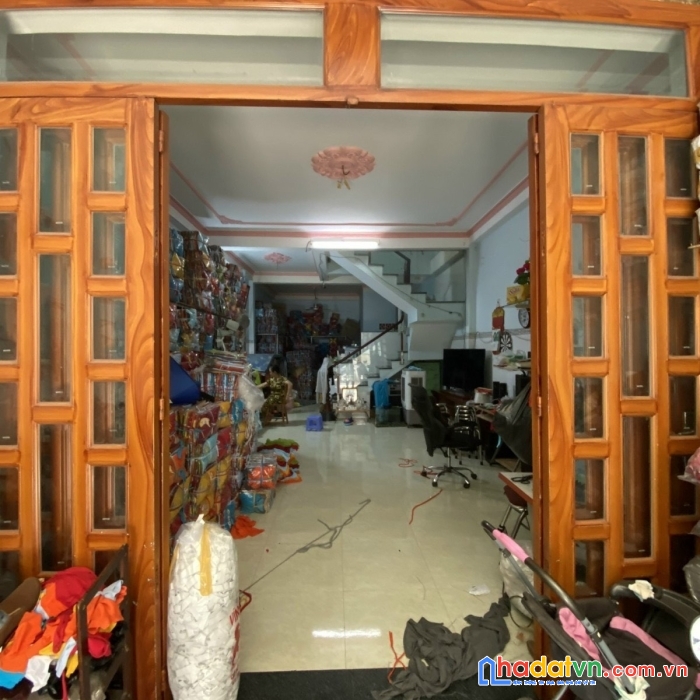Bán nhà hẻm xe tải lê văn quới - bình tân. dt 5 x 18, 2 tầng, 3 pn giá 6.7 tỷ.