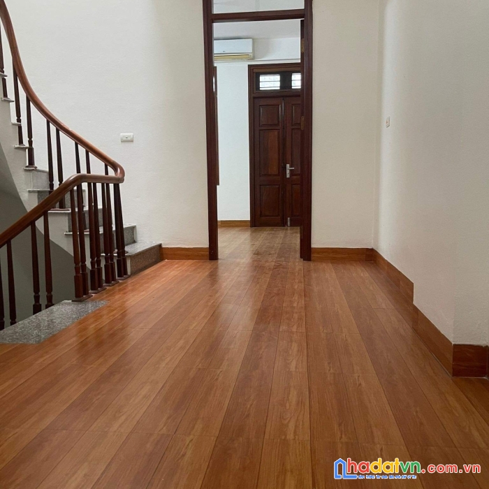 Nhà phân lô giếng sen hà đông, kinh doanh văn phòng, thang máy, diện tích 51m2 - 8,4 tỷ