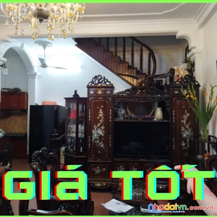 Mặt ngõ hào nam, giữa chợ, căn góc, dt 46.8m2, mt5.1m, giá cực tốt.