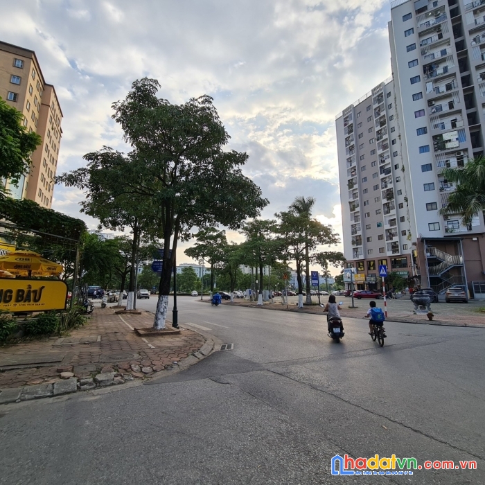 Mặt phố q. long biên, 4 ô tô tránh, vỉa hè, kd đỉnh 55m2 mt 5m nhỉnh 7tỷ