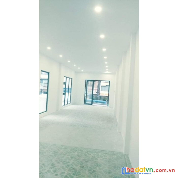 Siêu hiếm căn góc 2 mặt tiền đại lộ 3/2, khúc đẹp nhất tuyến đường, 104m2 giá 45 tỷ.
