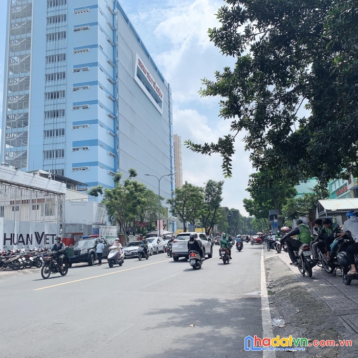 Bán nhà mặt tiền cư xá đô thành, quận 3, kinh doanh sầm uất, 75m2 giá 25.5 tỷ!
