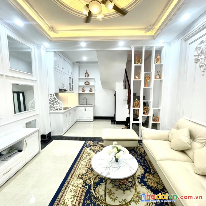 Siêu phẩm đống đa - ngõ 3 gác - kinh doanh - tặng full nội thất