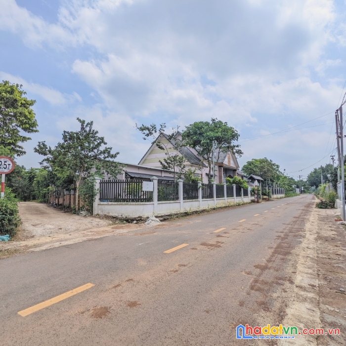 Đất sào cẩm mỹ cách chợ sông ray 2.5km