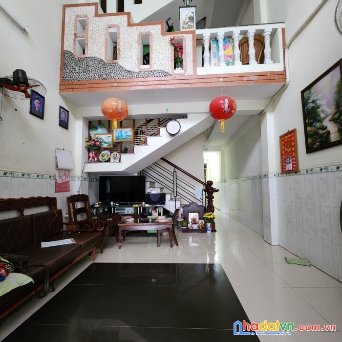 Siêu phẩm quận 10, xe hơi vào nhà, sát mặt tiền, khu toàn cán bộ. 83m2 giá 21 tỷ.