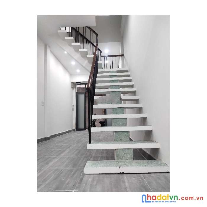 Hẻm 750/ điện biên phủ, 3,2m*12m. 3 lầu. 5.7 tỷ