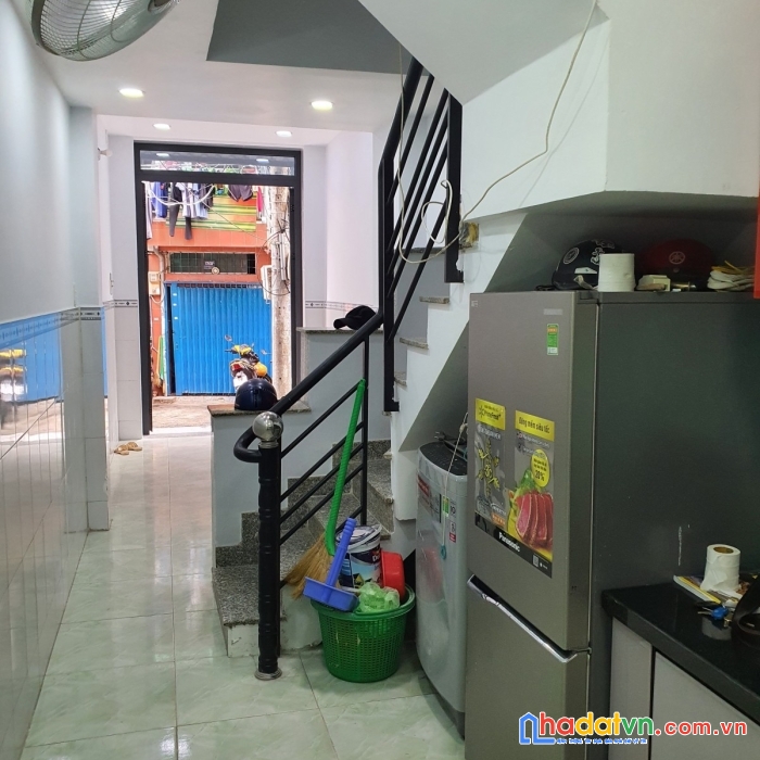 Bán chdv 6pn tháng 19 triệu hxh tô hiến thành q10 33m2 4 tầng giá chỉ 4 tỷ 38