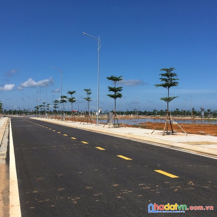 Đất nền thổ cư giữa trung tâm thị trấn