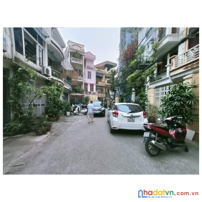 Quá hiếm-phân lô-ba đình-20m oto-50m phố-ngõ thông-ba gác đỗ-40m2 chỉ 4,5tỷ 