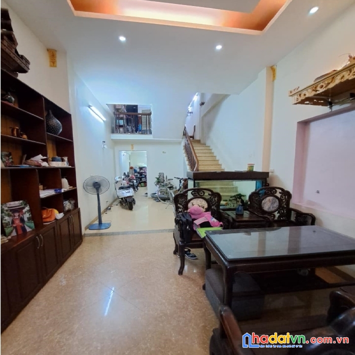Bán nhà minh khai - vĩnh tuy. hai bà trưng. ô tô đỗ cửa giá cực rẻ