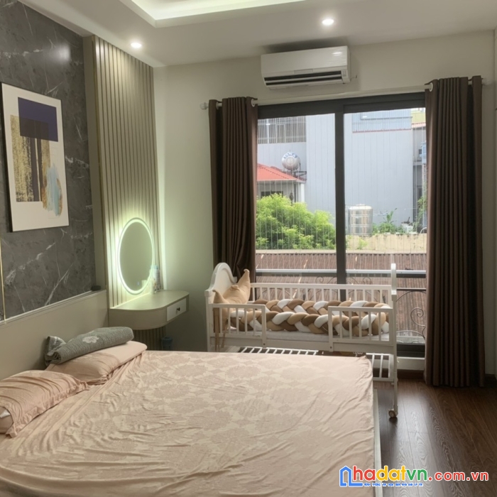 Bán nhà ngọc thụy 98mx4t thoáng trước sau, gara 7 chỗ nhỉnh 10 tỷ