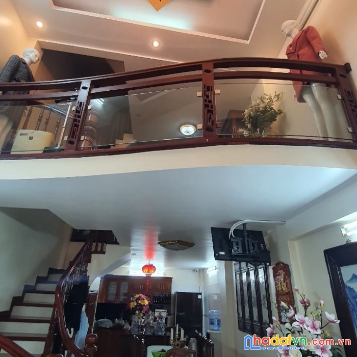 Bán nhà phố văn cao - ba đình, nhà đẹp, 50m2 x 6 tầng, giá 6.3 tỷ