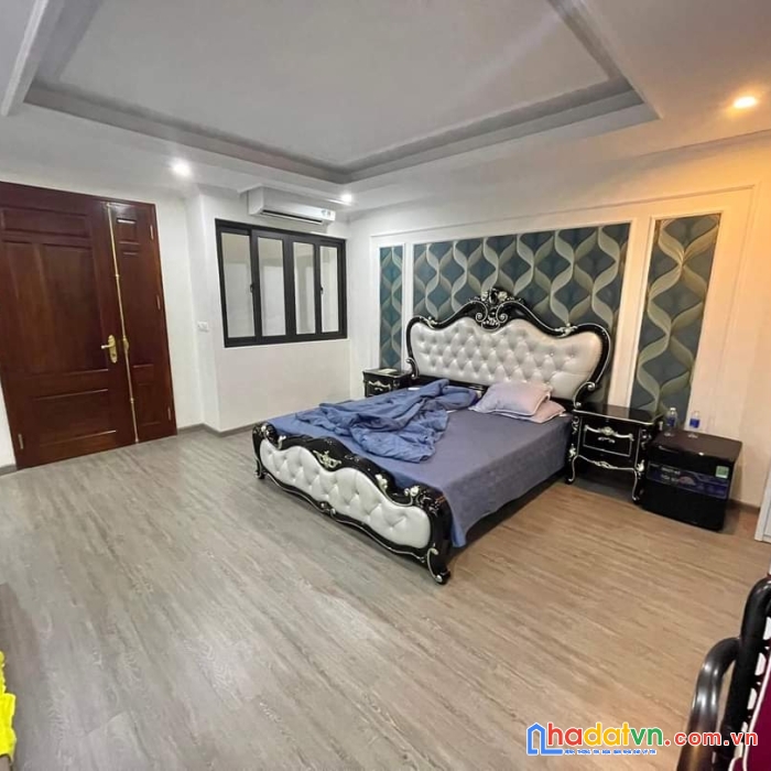 Toà nhà cho thuê võ chí công, full nội thất 25p, dt 125tr/tháng ô tô sát nhà, 100m-12.7 tỷ
