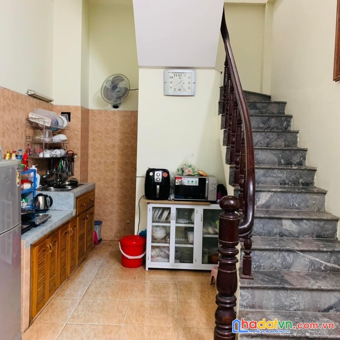 Gia đình cần tiền bán gấp nhà ngõ 13 nguyễn xiển