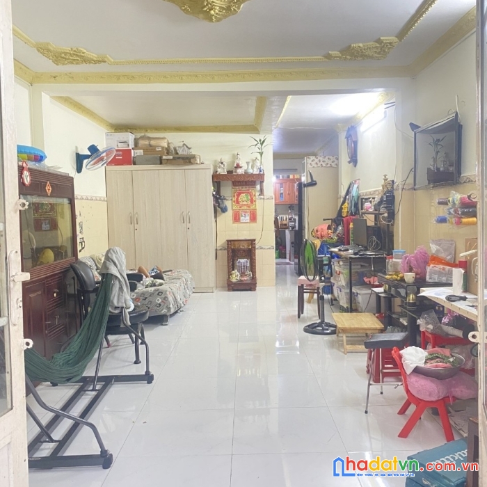 Bán nhà căn góc hxh dt 4x14 quận bình tân 4.3 tỷ tl