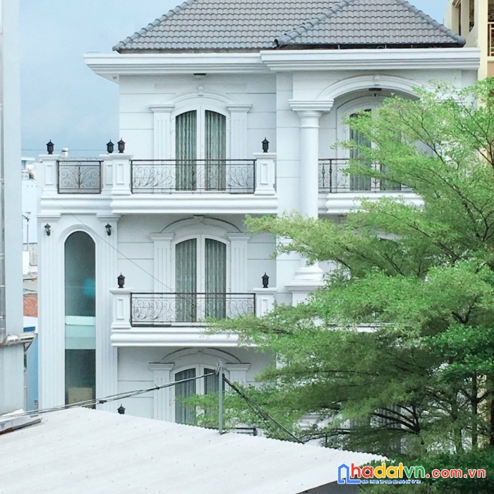 Nhà bán hẻm xe tải thông 54 1xẹc đường bùi minh trực p6q8