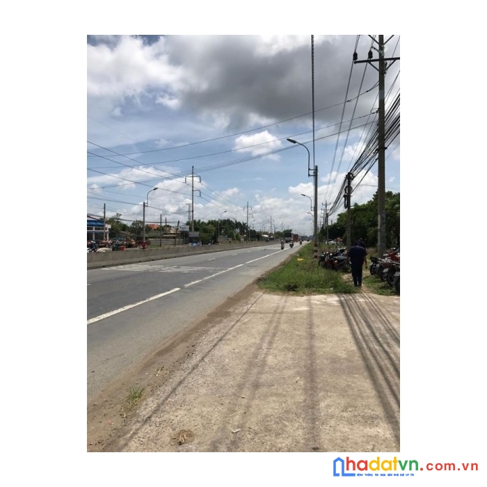 Bán đất quốc lộ 1a, an phú đông, quận 12, 5 x 30,3 m, giá chỉ 5,4 tỷ.