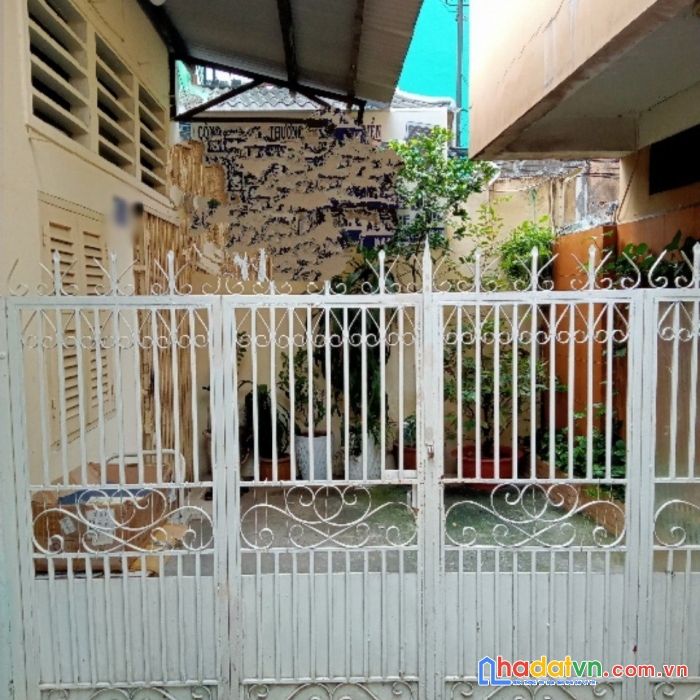 Nhà bán góc 2 mặt hẻm đường trần nguyên hãn- p13-q8