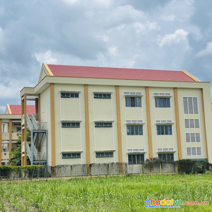 Đất thổ cư thành phố tây ninh sổ sẵn ngộp ra gấp 